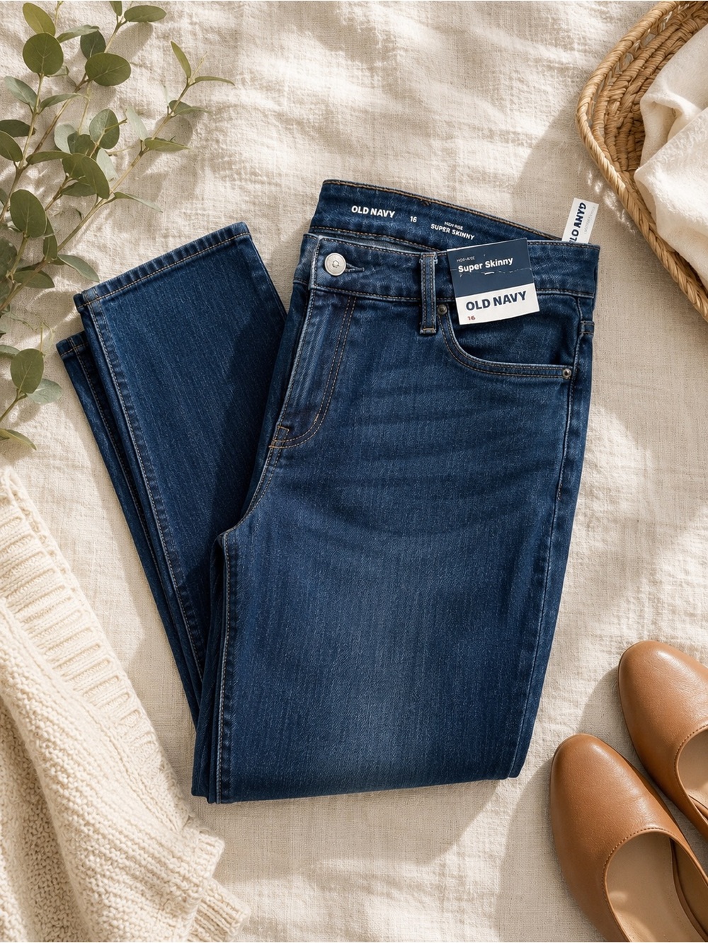 Old Navy NWT High Rise Super Skinny Jeans Dark Wash Stretch Size 16